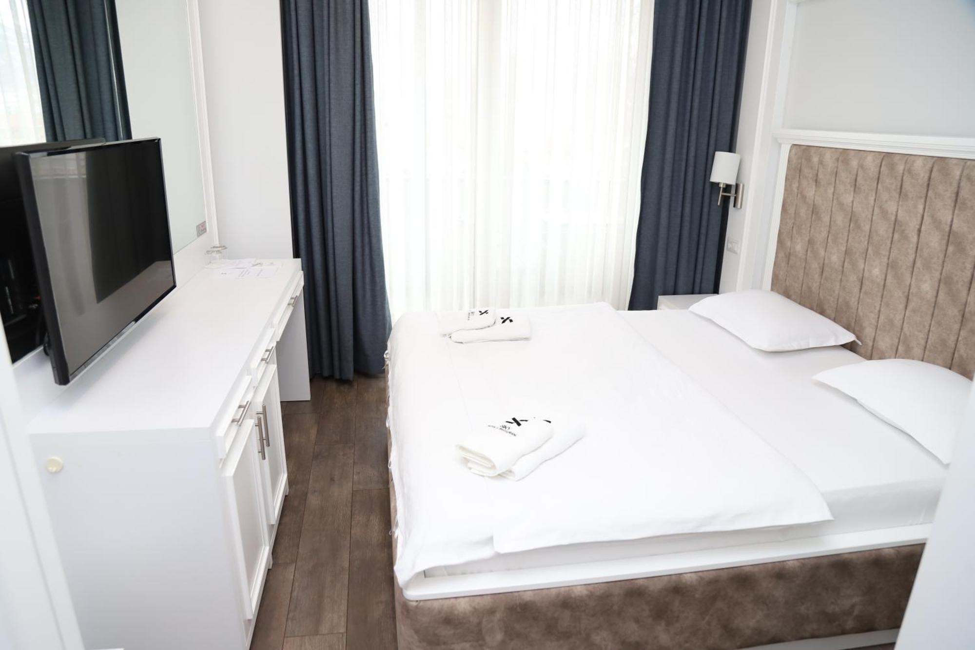 Sky Hotel 프리즈렌 외부 사진
