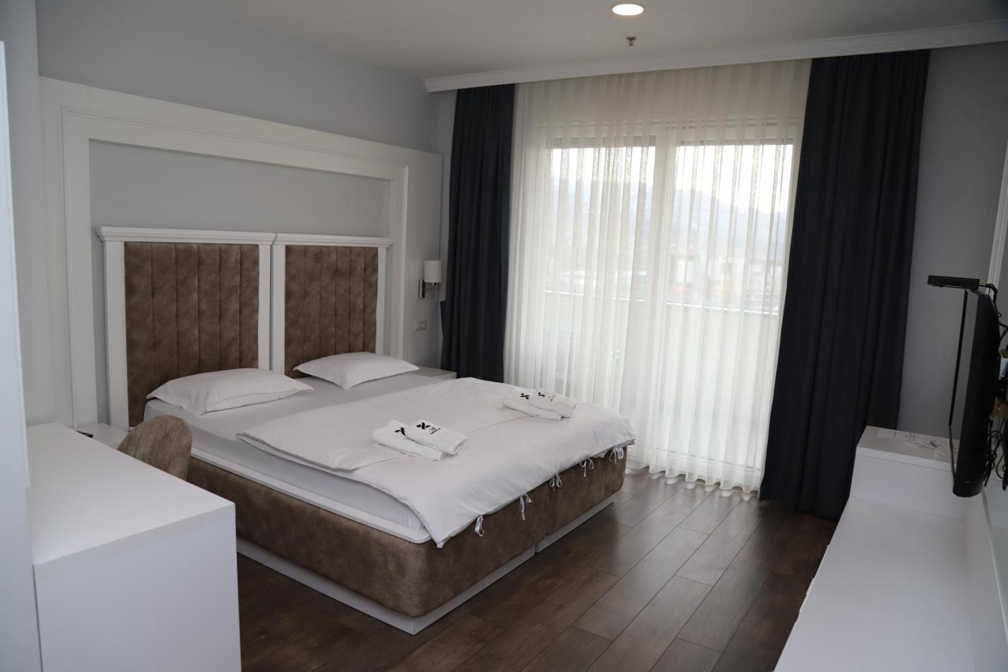 Sky Hotel 프리즈렌 외부 사진